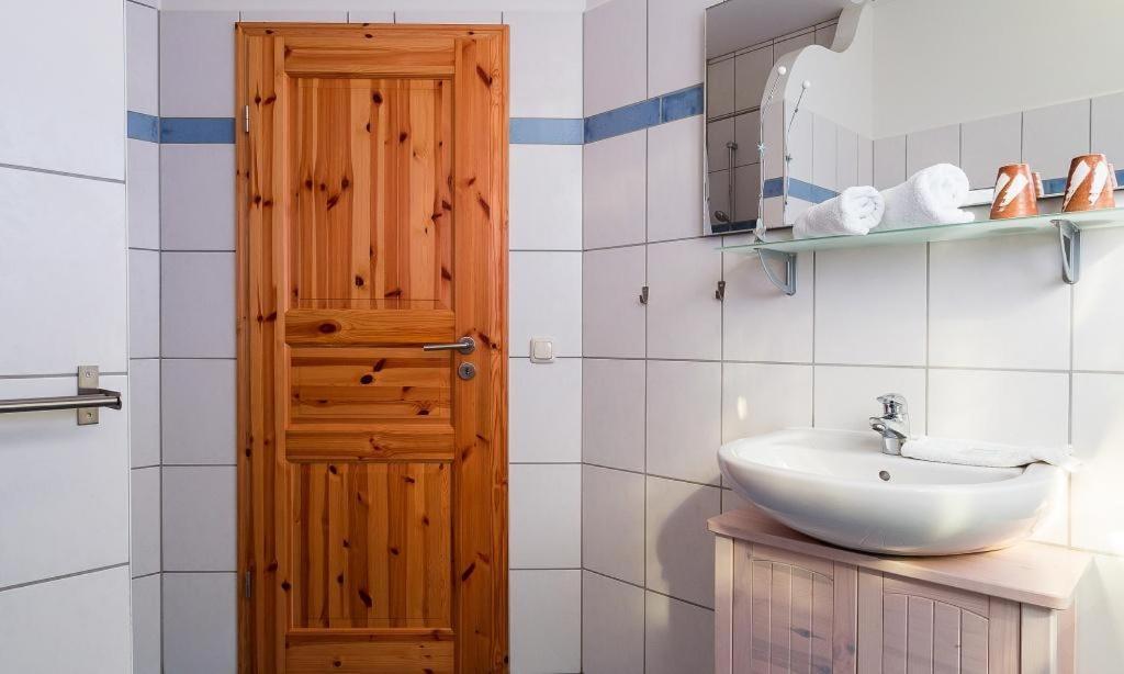 Haus Michel 02 Lejlighed Born Eksteriør billede